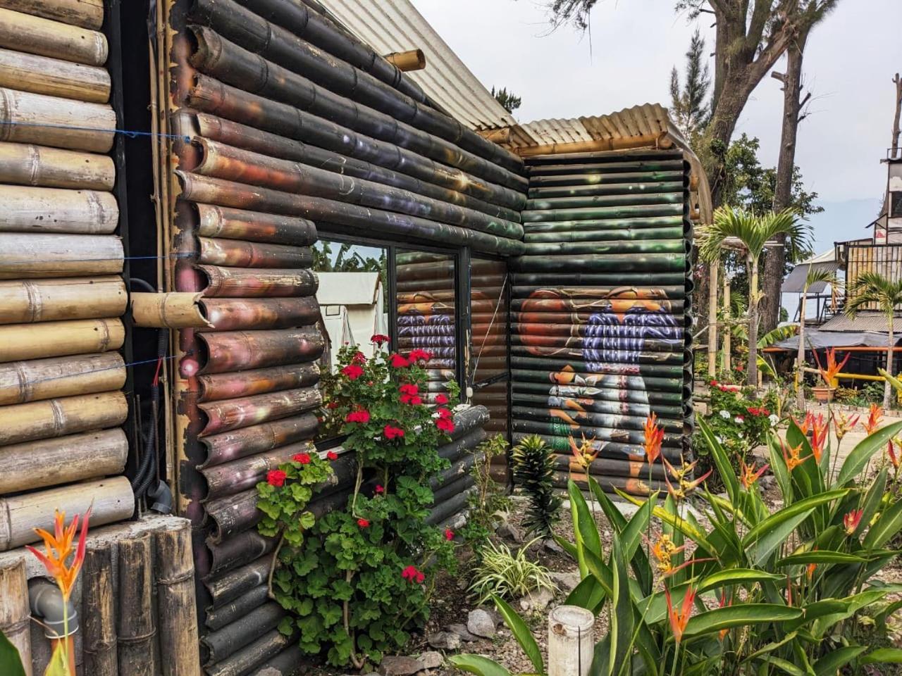 Gran Colibri Adventure Park Vandrehjem San Pedro La Laguna Eksteriør billede